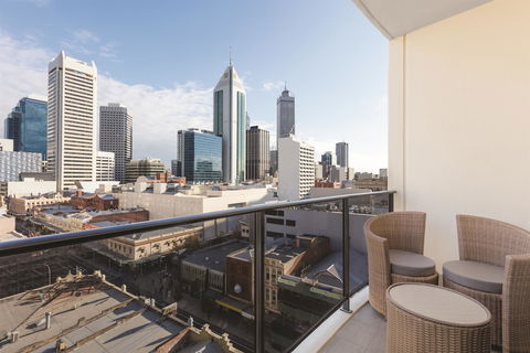 Adina Apartment Hotel Perth - Barrack Plaza - eAccommodation 1
