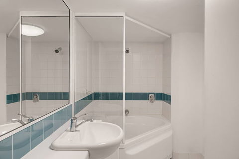 Adina Serviced Apartments Canberra James Court - eAccommodation 5