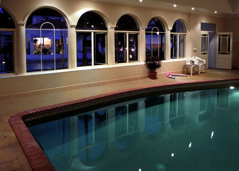 Royal Woods Resort - eAccommodation 4