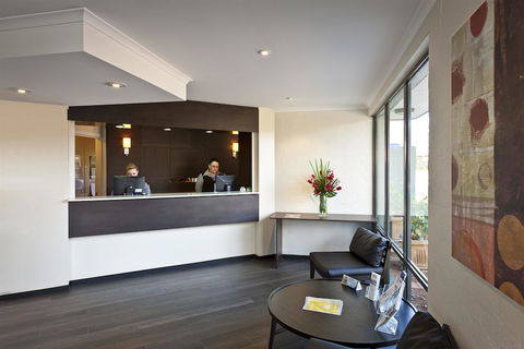 Ibis Styles Canberra Tall Trees - eAccommodation 1