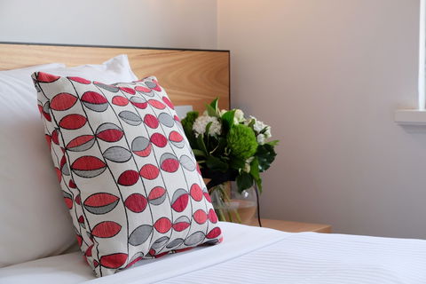Apartments Of South Yarra - eAccommodation 2