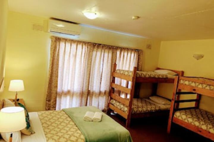  eAccommodation