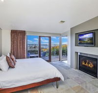 Hearns Beachside Villa 4 - eAccommodation