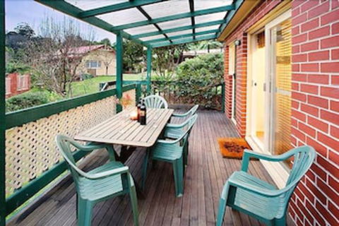 Annie's Escape In Warburton - eAccommodation 5