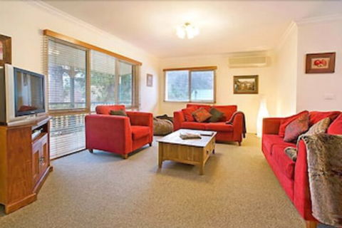 Annie's Escape In Warburton - eAccommodation 4