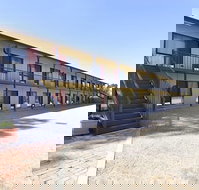 Wentworth Central Motor Inn - eAccommodation