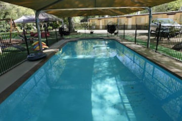 Bright VIC eAccommodation