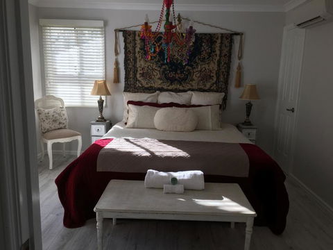 Applegate Lane Chalet - eAccommodation 6