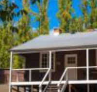 Lewana Cottages - eAccommodation