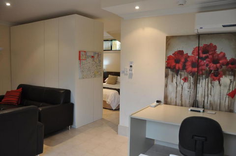 Alfred Cove Short Stay - eAccommodation 3
