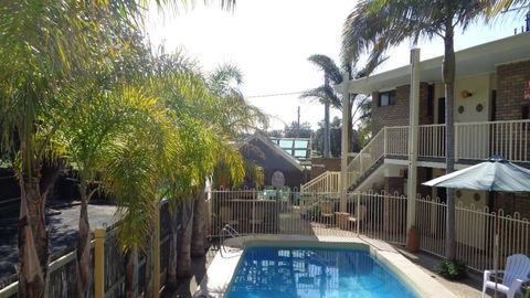 Abel Tasman Waterfront Motel - eAccommodation 3