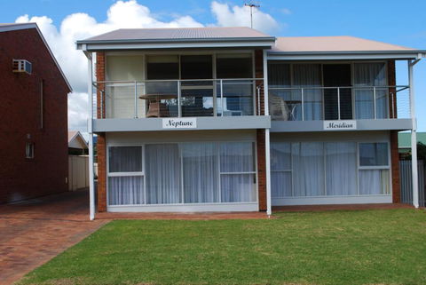 Neptune At Port Elliot - eAccommodation 6