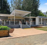 Bright Riverside Holiday Park - eAccommodation