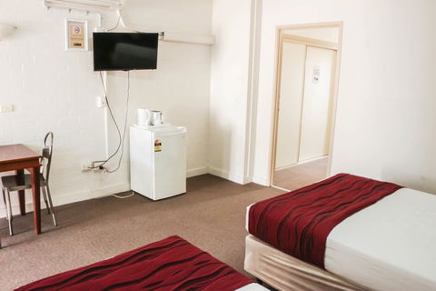 Acacia Ridge Hotel Motel - eAccommodation 3