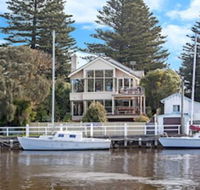 Shearwater House - eAccommodation