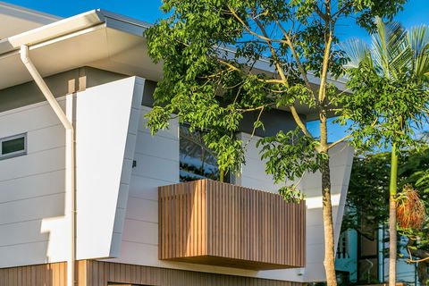 A PERFECT STAY - KoKo's Beach Houses 1 And 2 - eAccommodation 0