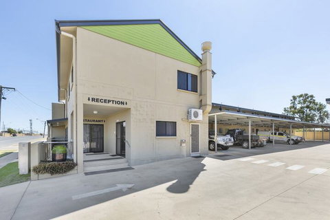 Blackwater Central Motel - eAccommodation 2