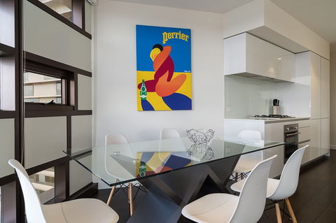 AKOM Prahran - eAccommodation 2