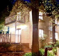 Aldgate Creek Cottage Bed  Breakfast - eAccommodation