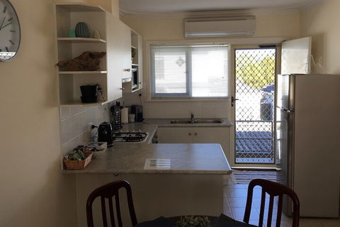 Applecross Village Apartment - eAccommodation 6