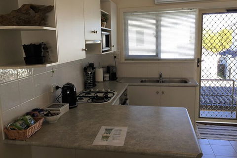 Applecross Village Apartment - eAccommodation 5