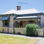 Abaleen House - eAccommodation 0