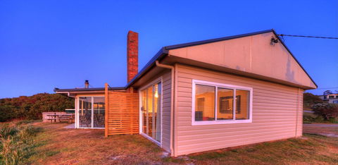 Arthur River Spa Cottage - eAccommodation 6