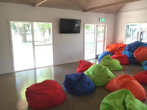 Alpine Sports Lodge - eAccommodation 6
