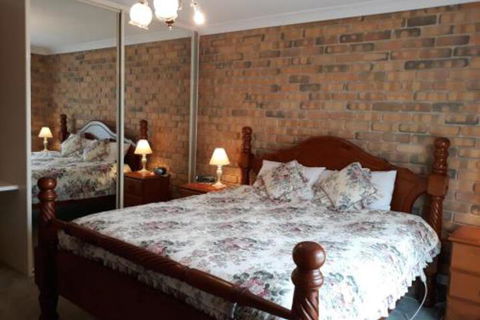Acacia Apartments - eAccommodation 2