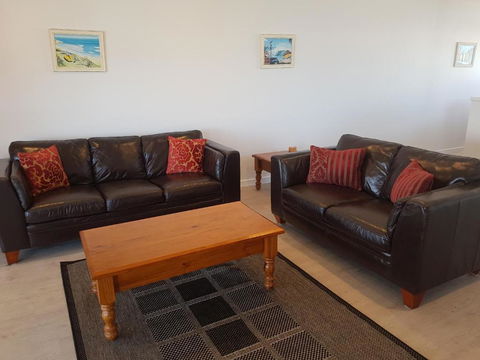 Port Elliot Meridian - eAccommodation 4