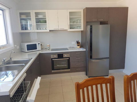 Port Elliot Meridian - eAccommodation 1