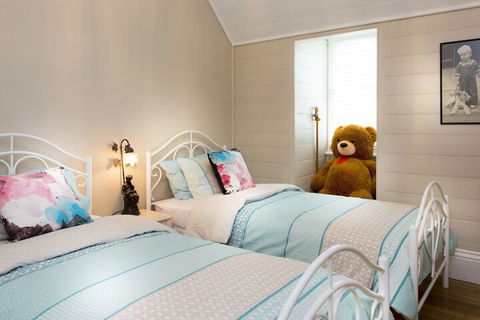 Arcoona Manor - eAccommodation 5