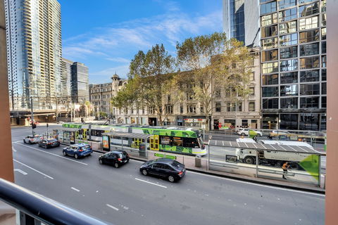 All On Flinders - eAccommodation 3