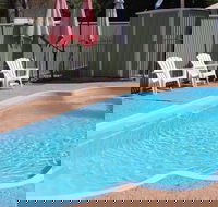 Country Roads Motor Inn Gayndah Qld - eAccommodation