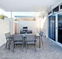 Loxton Courthouse Apartments - eAccommodation