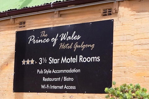 Prince Of Wales Motel - eAccommodation 0
