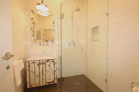 A PERFECT STAY - Cavvanbah Seaside Cottage - eAccommodation 4