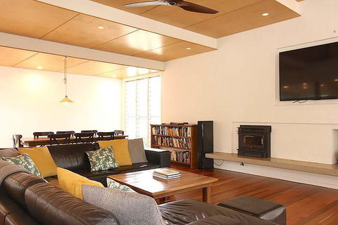 A PERFECT STAY - Cavvanbah Seaside Cottage - eAccommodation 3
