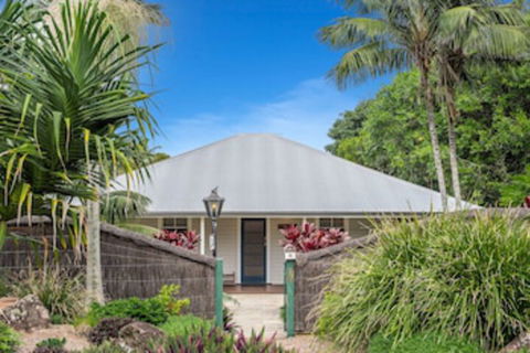 A PERFECT STAY - Cavvanbah Seaside Cottage - eAccommodation 0