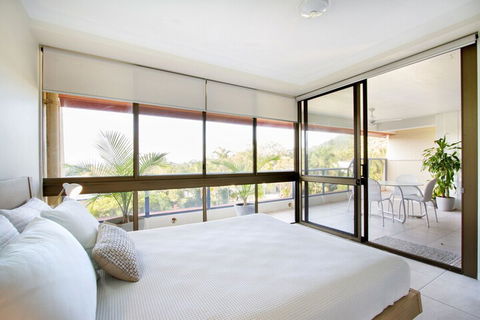 Aqua Marine Boutique Apartment - eAccommodation 1