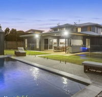 Ebony Rose Tweed Coast Holidays - eAccommodation