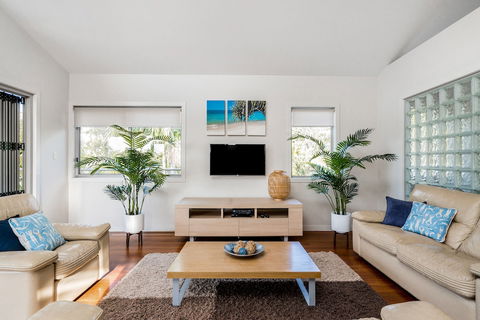 A PERFECT STAY - Byron Beach Style - eAccommodation 0