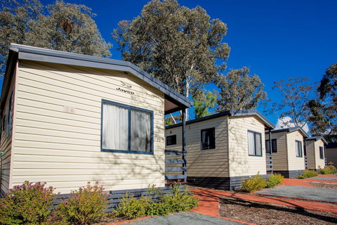 Albury Gardens Tourist Park - eAccommodation 1