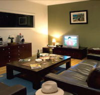 Plomer Beach House - eAccommodation