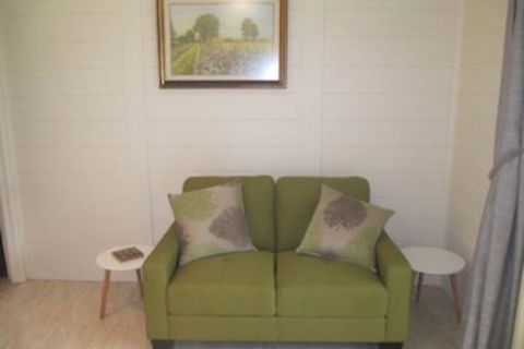 All About Me B & B - eAccommodation 2
