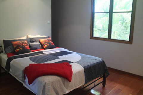 Beach House On Fox - eAccommodation 5