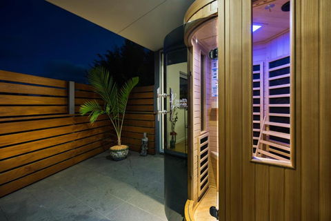 Azura - eAccommodation 1