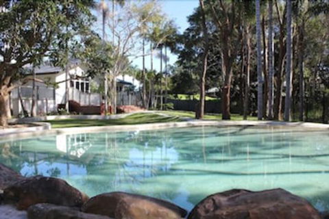 Away On Belongil Fields - eAccommodation 0