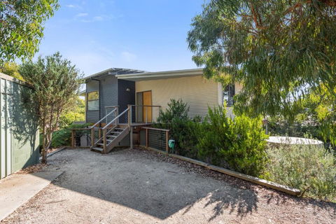 Amaroo - eAccommodation 3