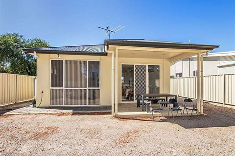 Sandy Walk - eAccommodation 1